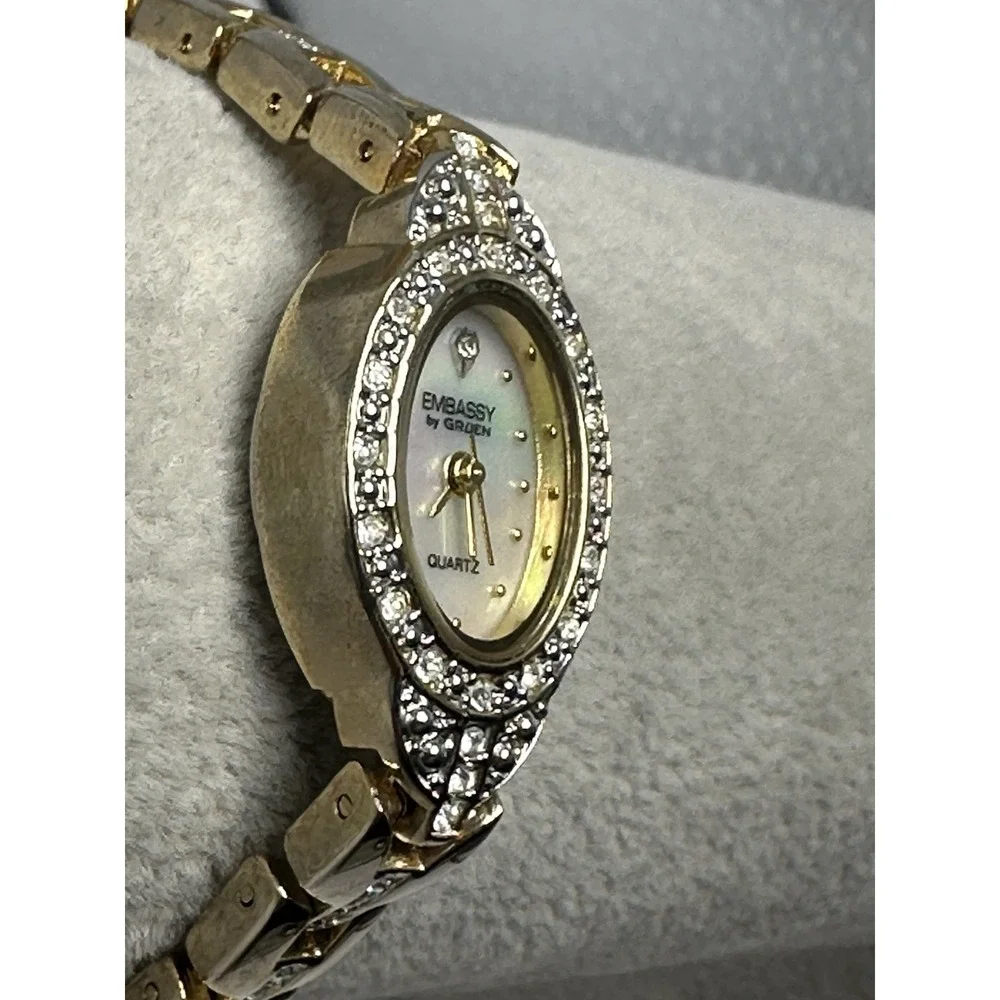 Embassy By Gruen GEM406 New Battery‎ Ladies MOP Watch 18MM 7